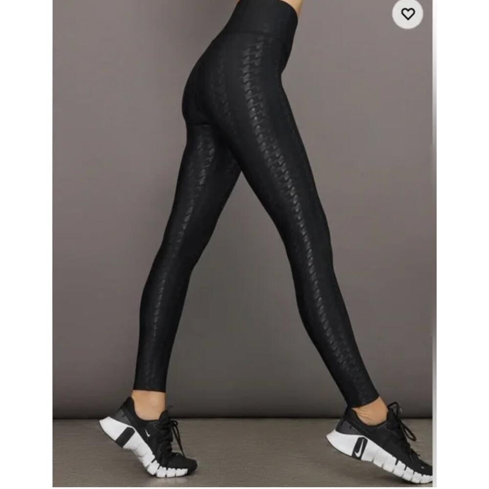 Carbon38 Black High-Waist Textured Leggings with Wide Waistband